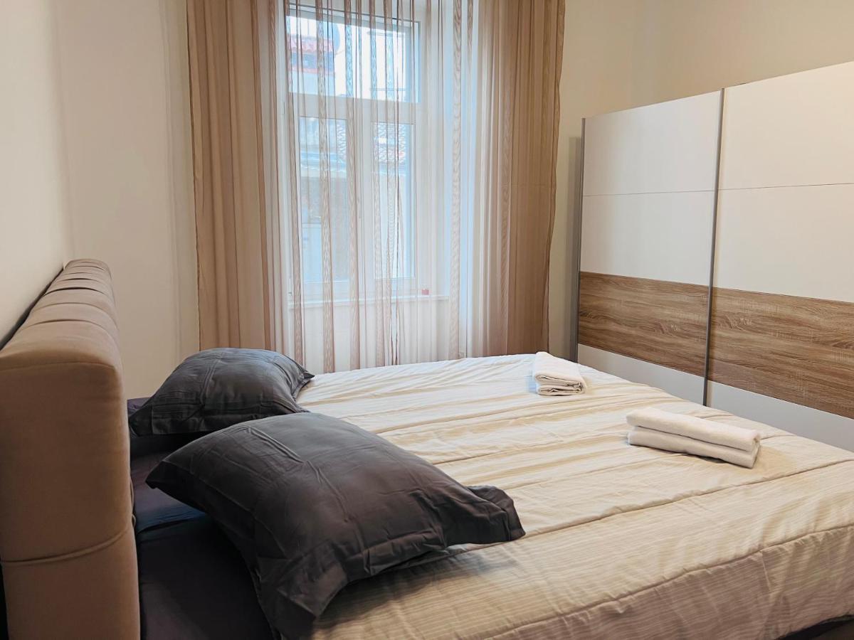 Apartment For Special Getaway Rose PUY Eksteriør bilde