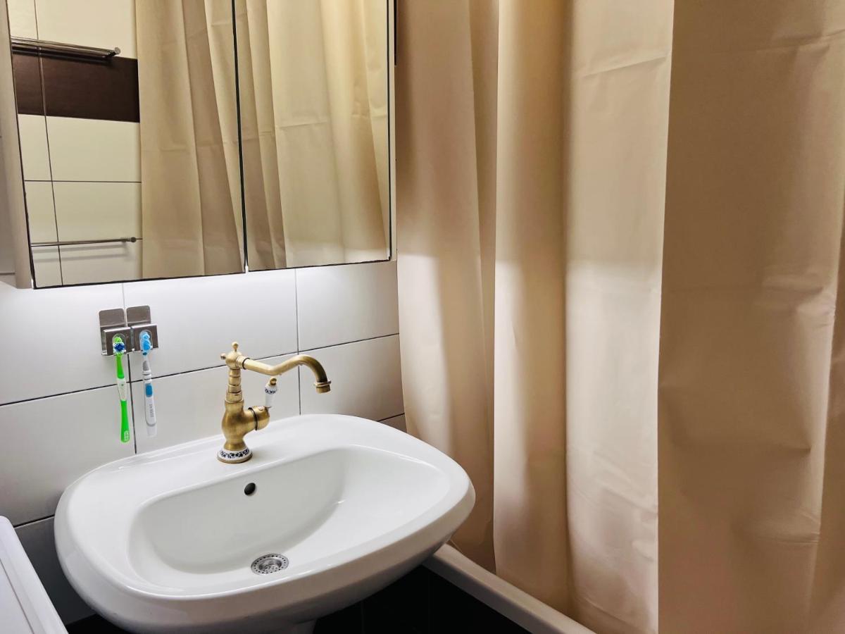 Apartment For Special Getaway Rose PUY Eksteriør bilde