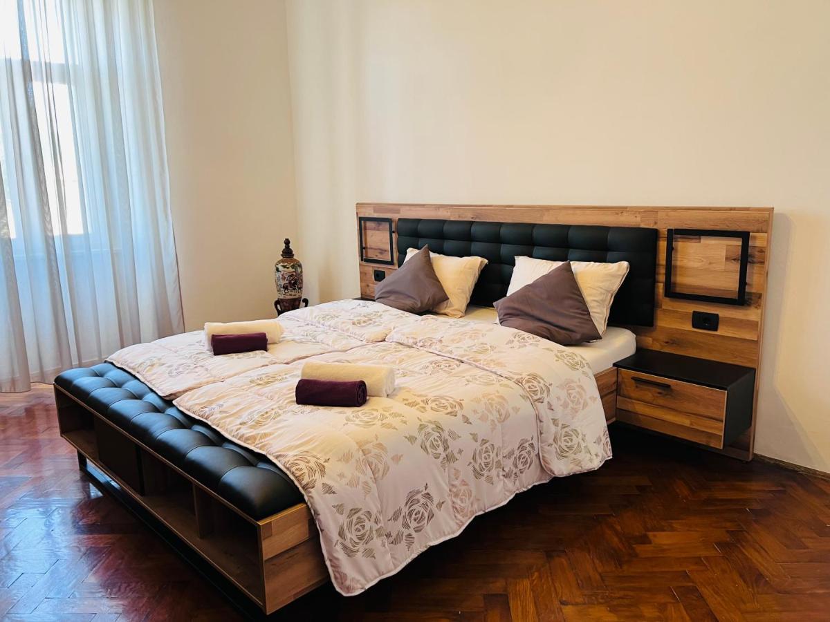 Apartment For Special Getaway Rose PUY Eksteriør bilde